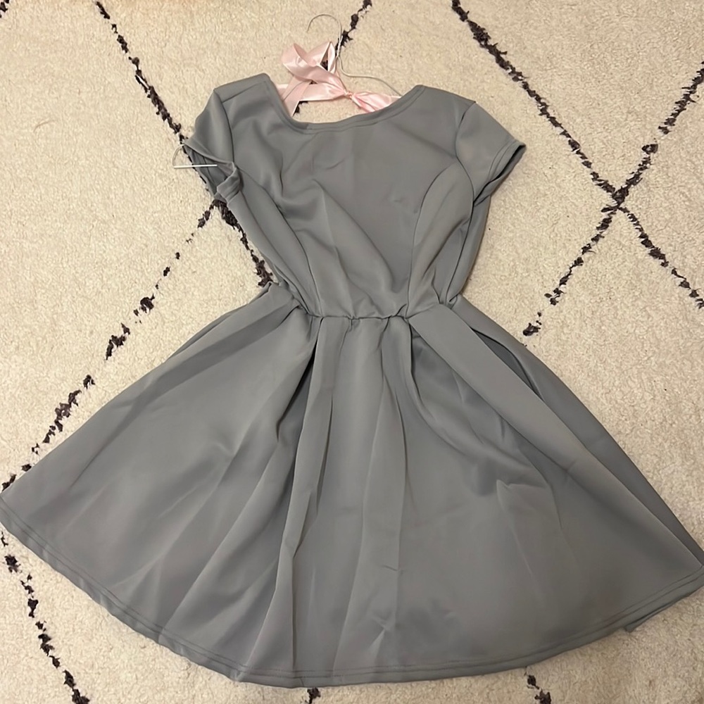 NWT (international brandless) Cute party flare dress.